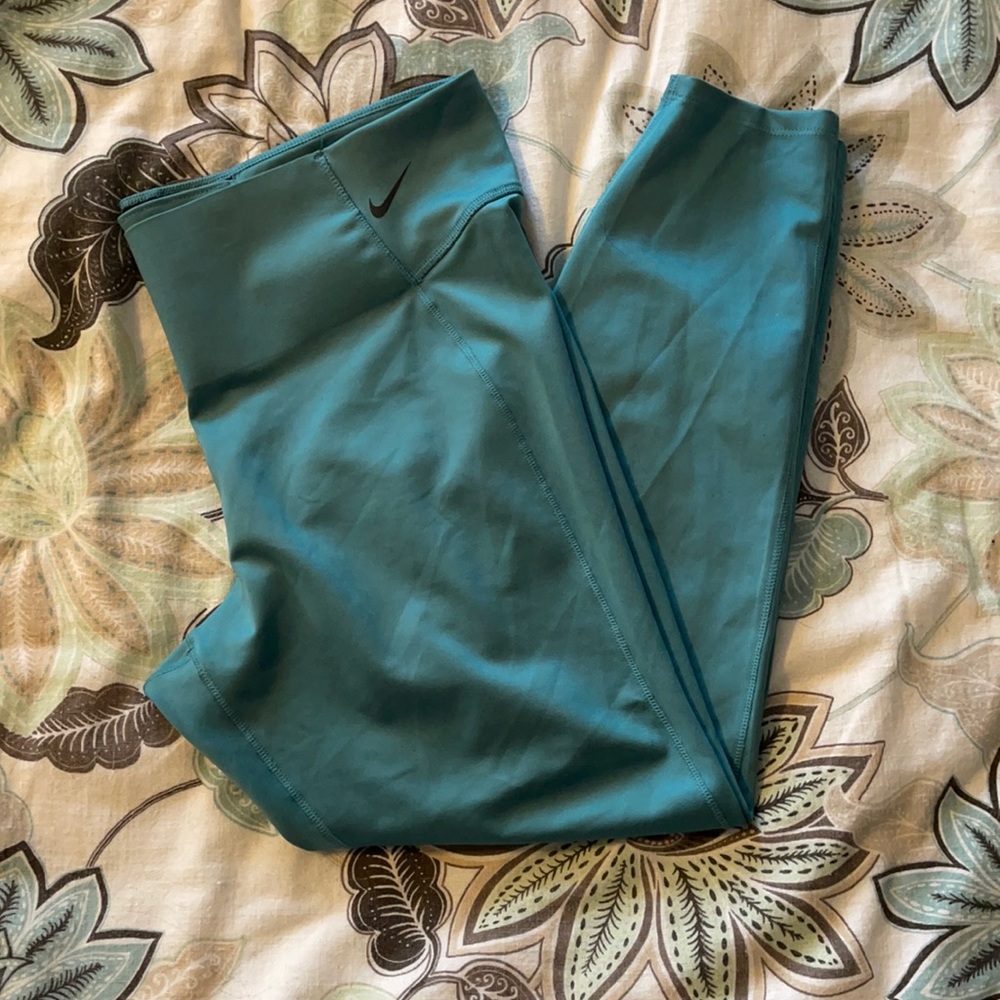 Nike dry fit leggings